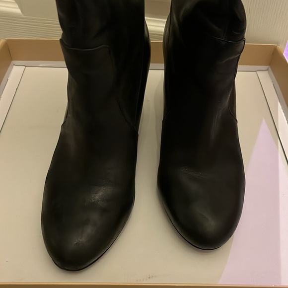 Slip on booties - Picture 2 of 5